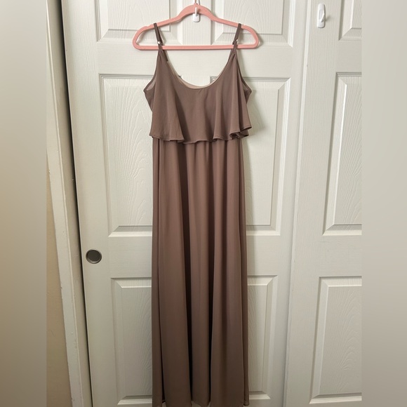 🔥💙Show me your MuMu Caitlin ruffle maxi dress M - Picture 9 of 16